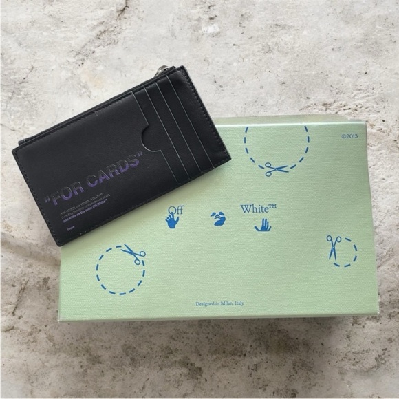 Off-White Black and Purple Card Holder - Picture 2 of 13